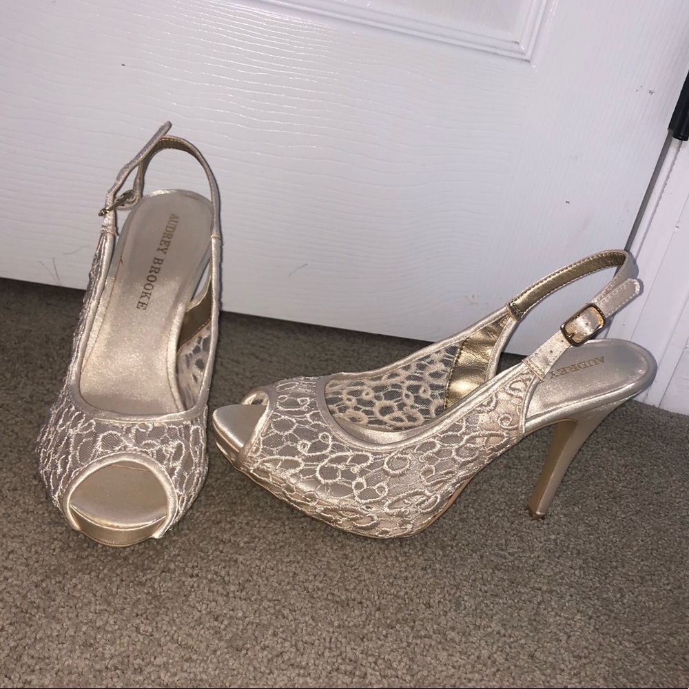 Nude summer heels